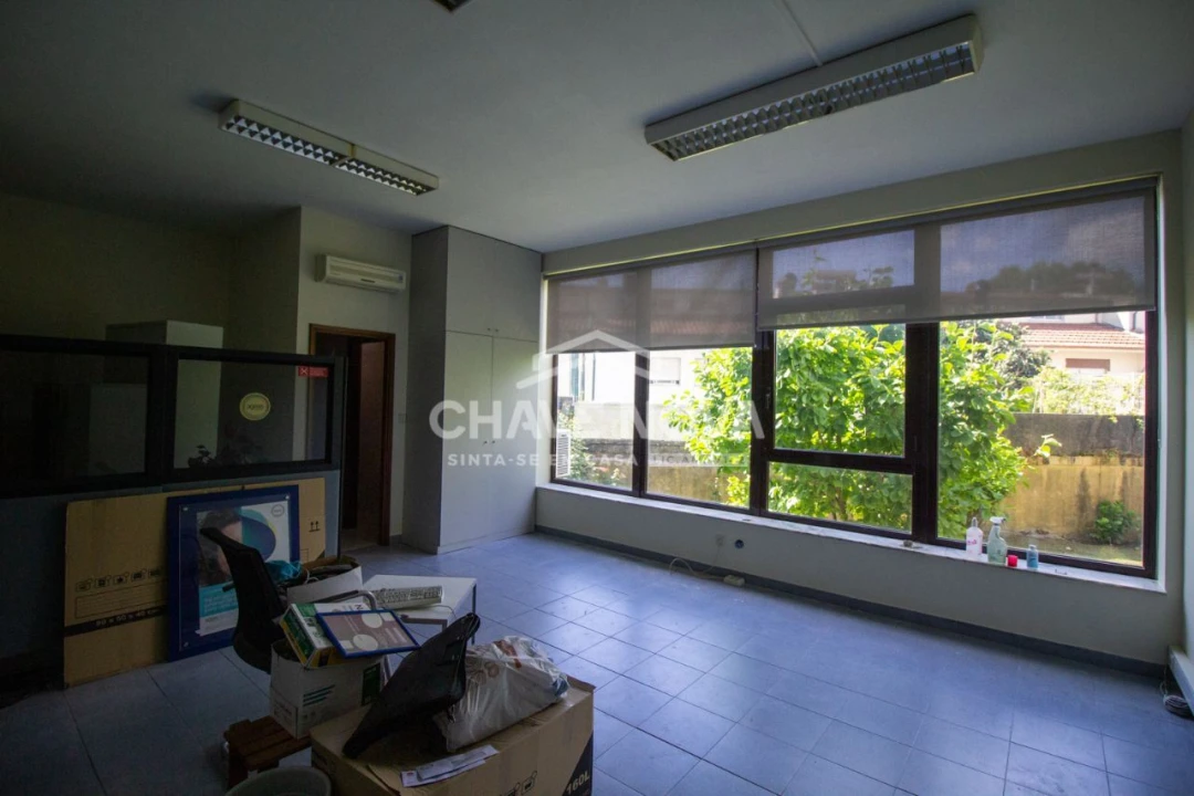 Loja para Venda em Custóias, Leça do Balio e Guifões Foto 5