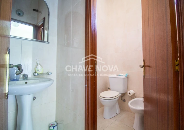 Loja para Venda em Custóias, Leça do Balio e Guifões Foto 3