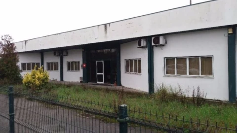 Armazém para Venda em Ançã