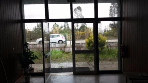 Armazém para Venda em Ançã