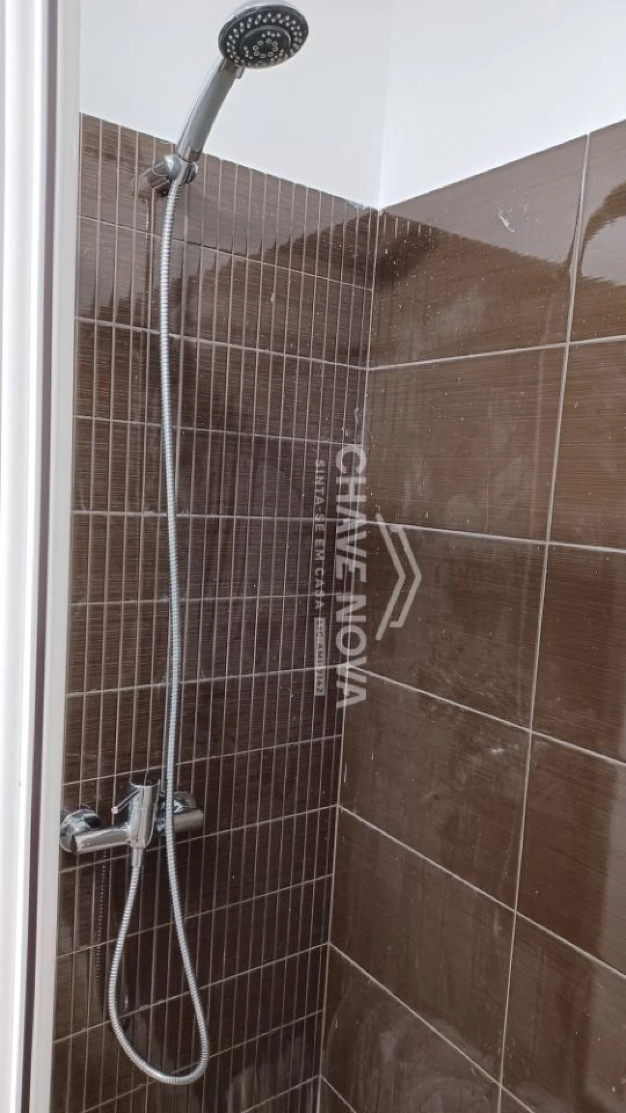 Moradia T3 para Venda em Aguada de Cima Foto 6