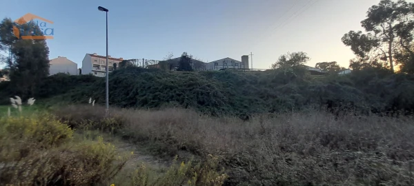 Terreno para Venda em Baguim do Monte (Rio Tinto)