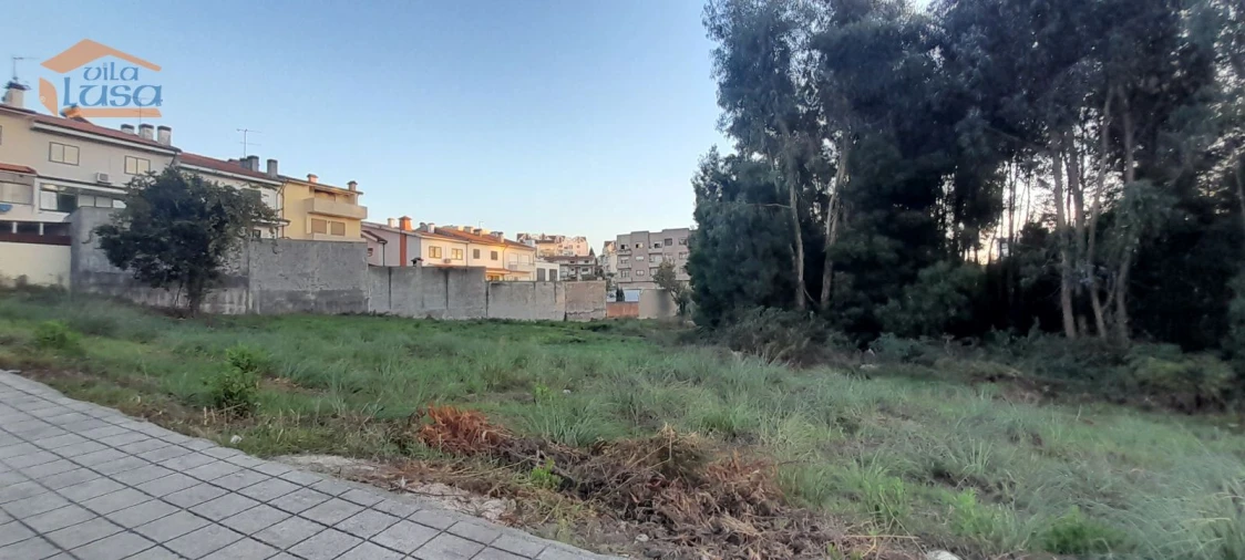 Terreno para Venda em Baguim do Monte (Rio Tinto) Foto 3