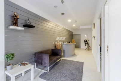 Loja para Venda em Vila Verde e Barbudo