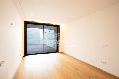Apartamento T4 para Venda em Aldoar, Foz do Douro e Nevogilde
