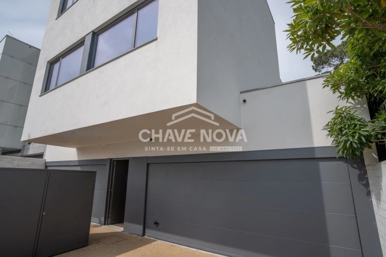 Apartamento T4 para Venda em Aldoar, Foz do Douro e Nevogilde Foto 25