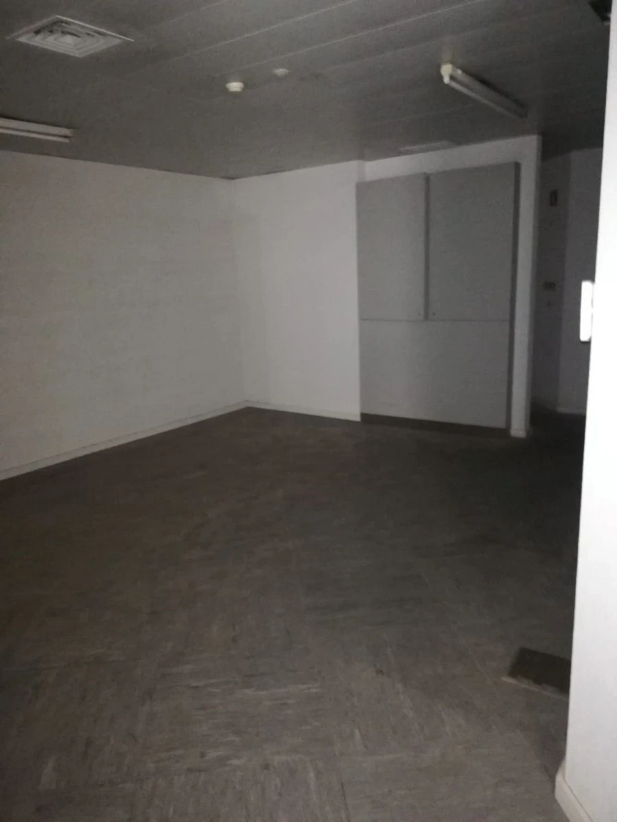 Loja para Arrendamento em Cedofeita, Santo Ildefonso, Sé, Miragaia, São Nicolau e Vitória Foto 2