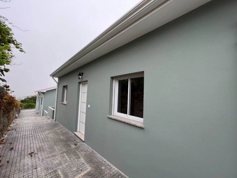 Apartamento T2 para Arrendamento em Canelas Foto 3