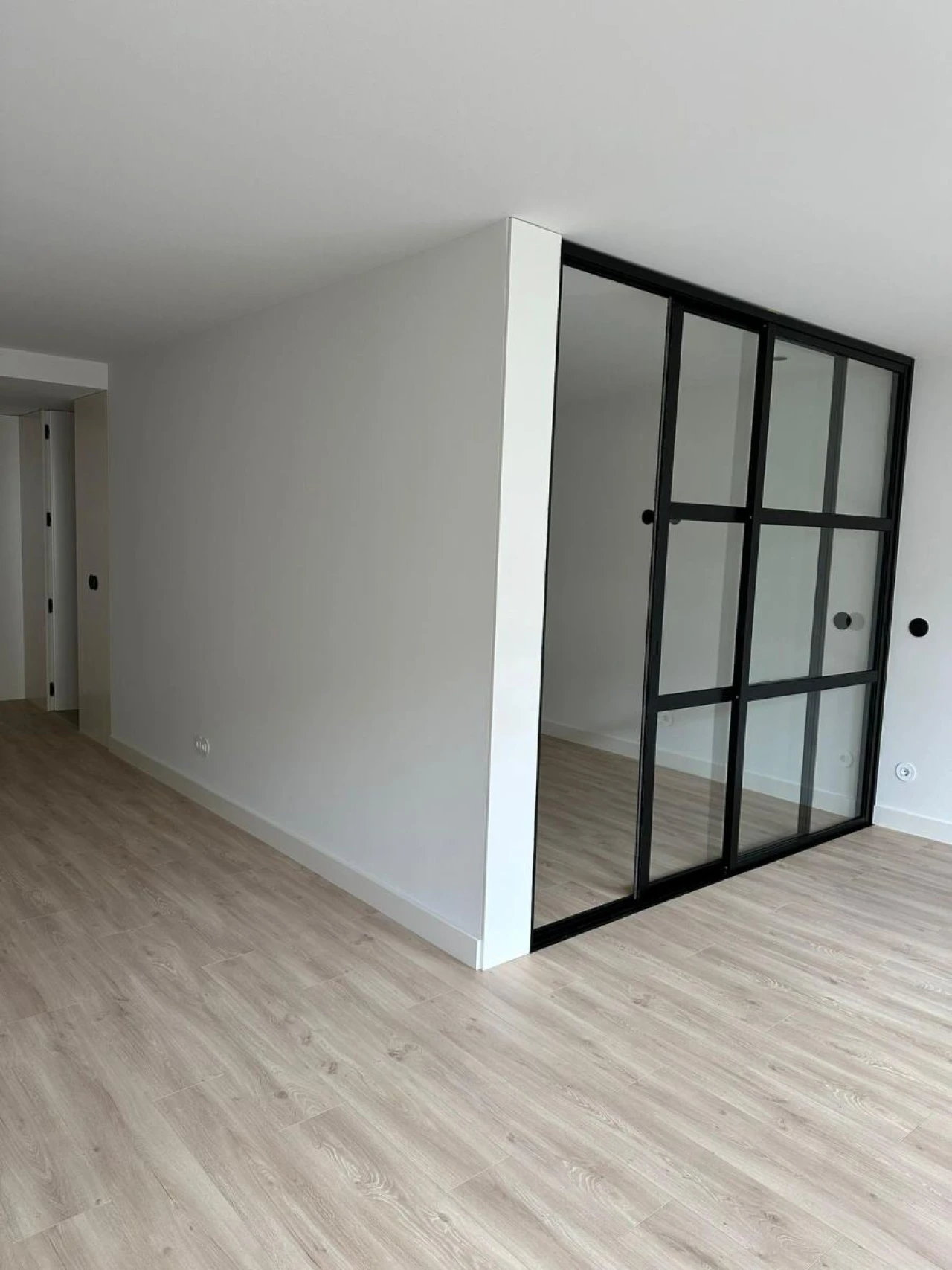Apartamento T1 para Arrendamento em Braga (Maximinos, Sé e Cividade) Foto 6