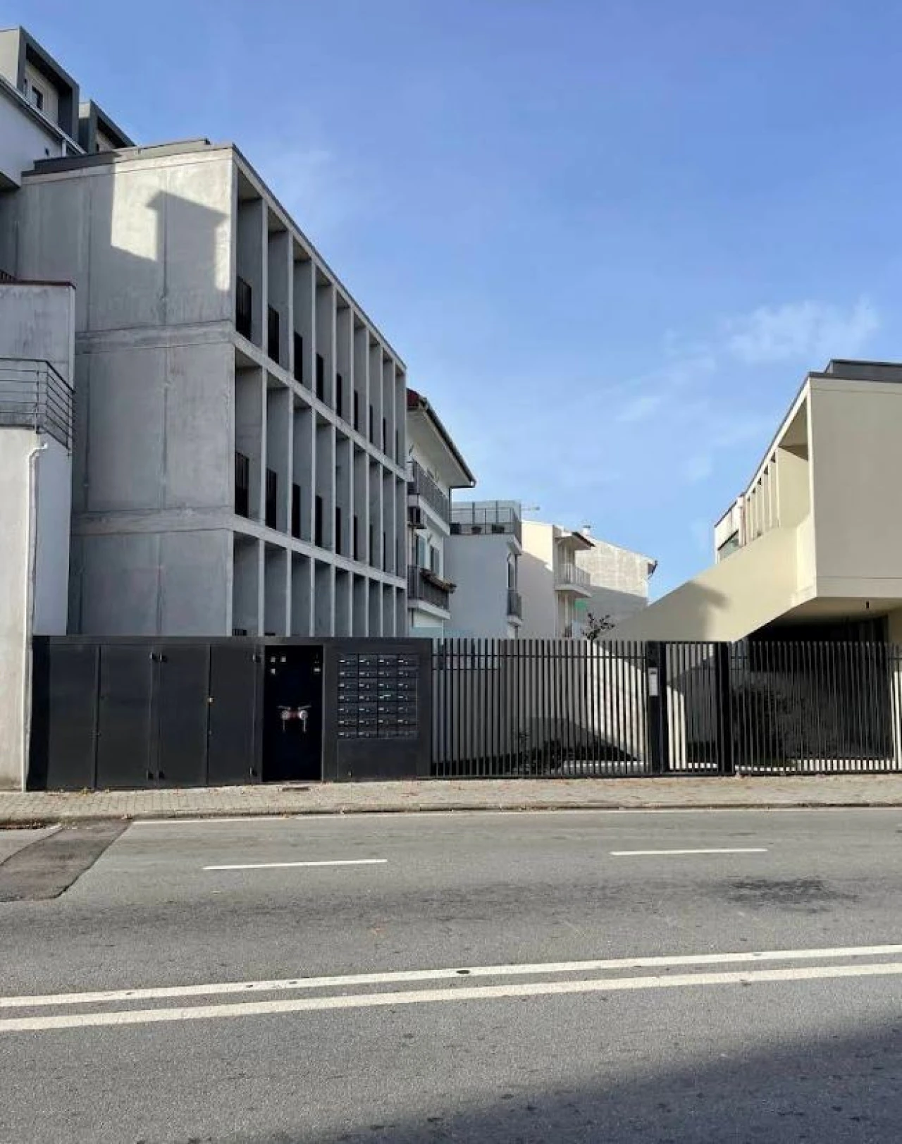 Apartamento T1 para Arrendamento em Braga (Maximinos, Sé e Cividade) Foto 17