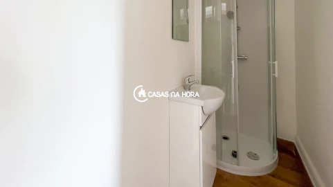 Apartamento T1 para Arrendamento em Gondomar (São Cosme), Valbom e Jovim