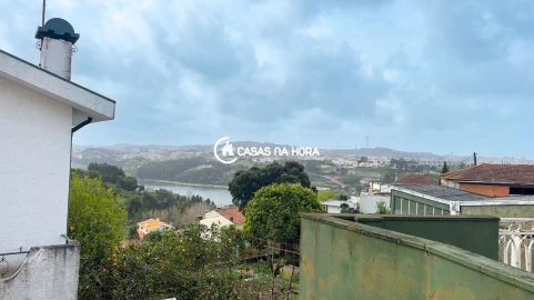 Apartamento T1 para Arrendamento em Gondomar (São Cosme), Valbom e Jovim