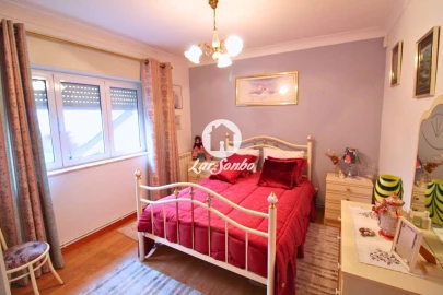 Moradia T6 para Venda em Milhazes, Vilar de Figos e Faria