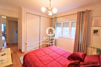 Moradia T6 para Venda em Milhazes, Vilar de Figos e Faria