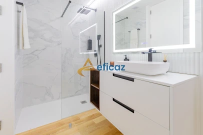 Moradia T4 para Venda em Vila Nova da Telha