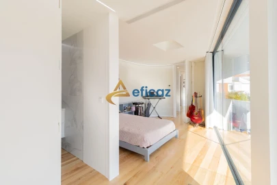 Moradia T4 para Venda em Vila Nova da Telha