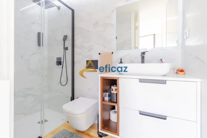 Moradia T4 para Venda em Vila Nova da Telha