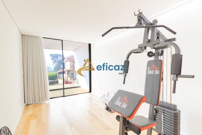 Moradia T4 para Venda em Vila Nova da Telha