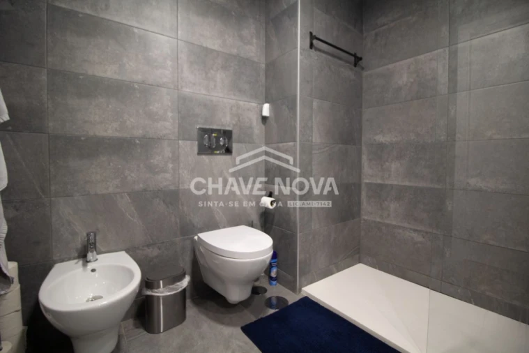 Apartamento T1 para Arrendamento em Paranhos Foto 12