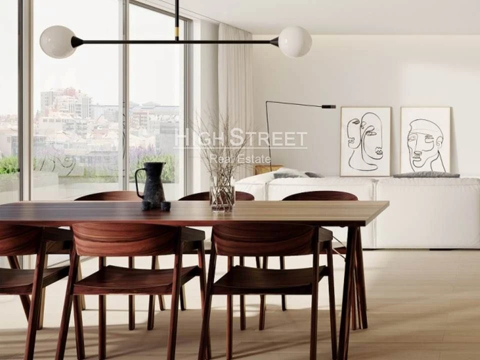 Apartamento T4 para Venda em Avenidas Novas Foto 2