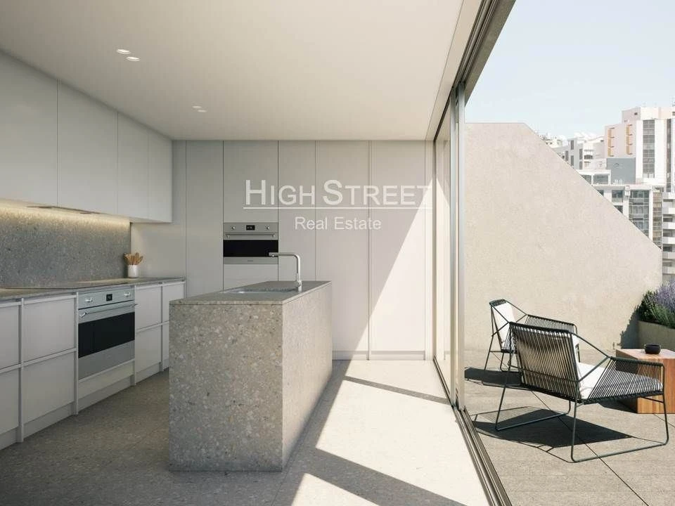 Apartamento T4 para Venda em Avenidas Novas Foto 9