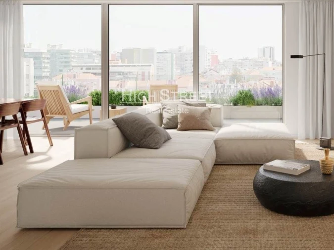 Apartamento T4 para Venda em Avenidas Novas Foto 5