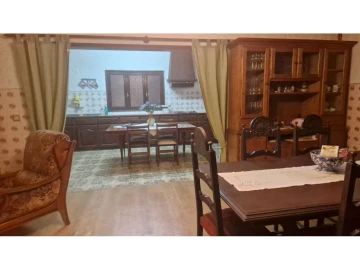 Moradia T5 para Venda em Vacariça