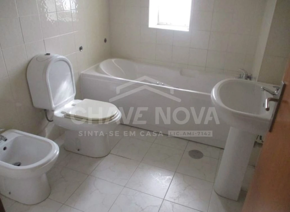 Apartamento T2 para Venda em Ermesinde Foto 6