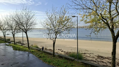 Apartamento T1 para Arrendamento em Canidelo