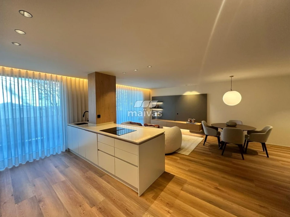 Apartamento T2 para Venda em Vila Verde e Barbudo Foto 1