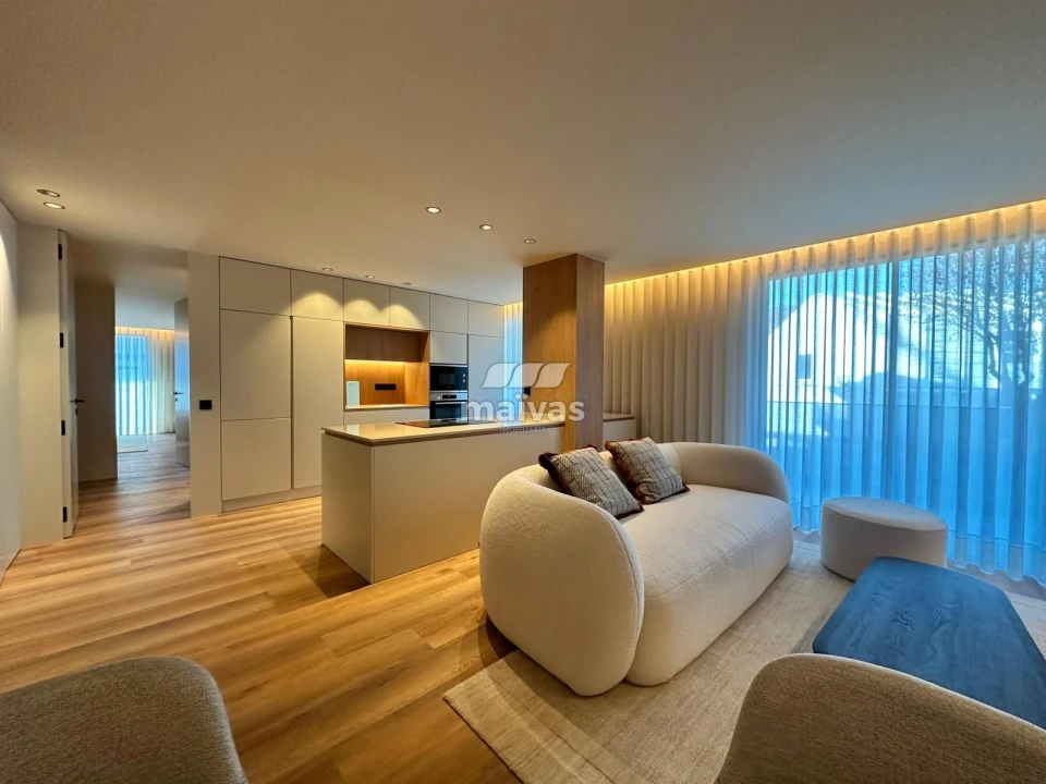 Apartamento T2 para Venda em Vila Verde e Barbudo Foto 3
