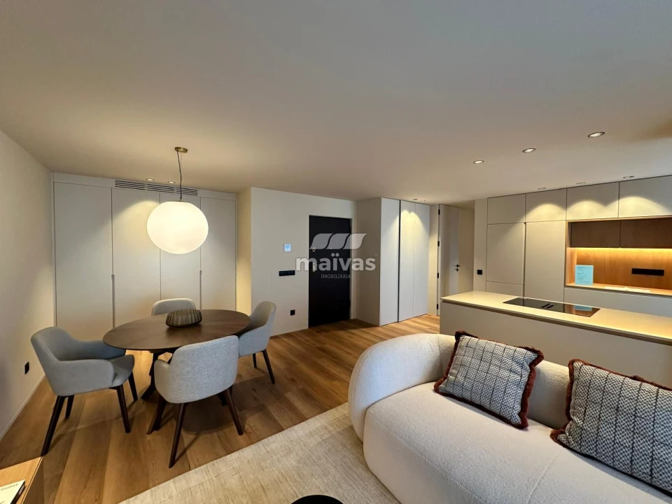 Apartamento T2 para Venda em Vila Verde e Barbudo Foto 4