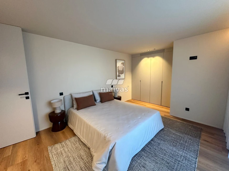 Apartamento T2 para Venda em Vila Verde e Barbudo Foto 11