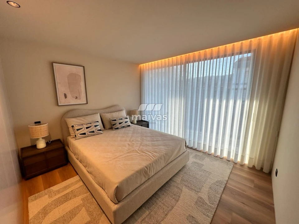 Apartamento T2 para Venda em Vila Verde e Barbudo Foto 16