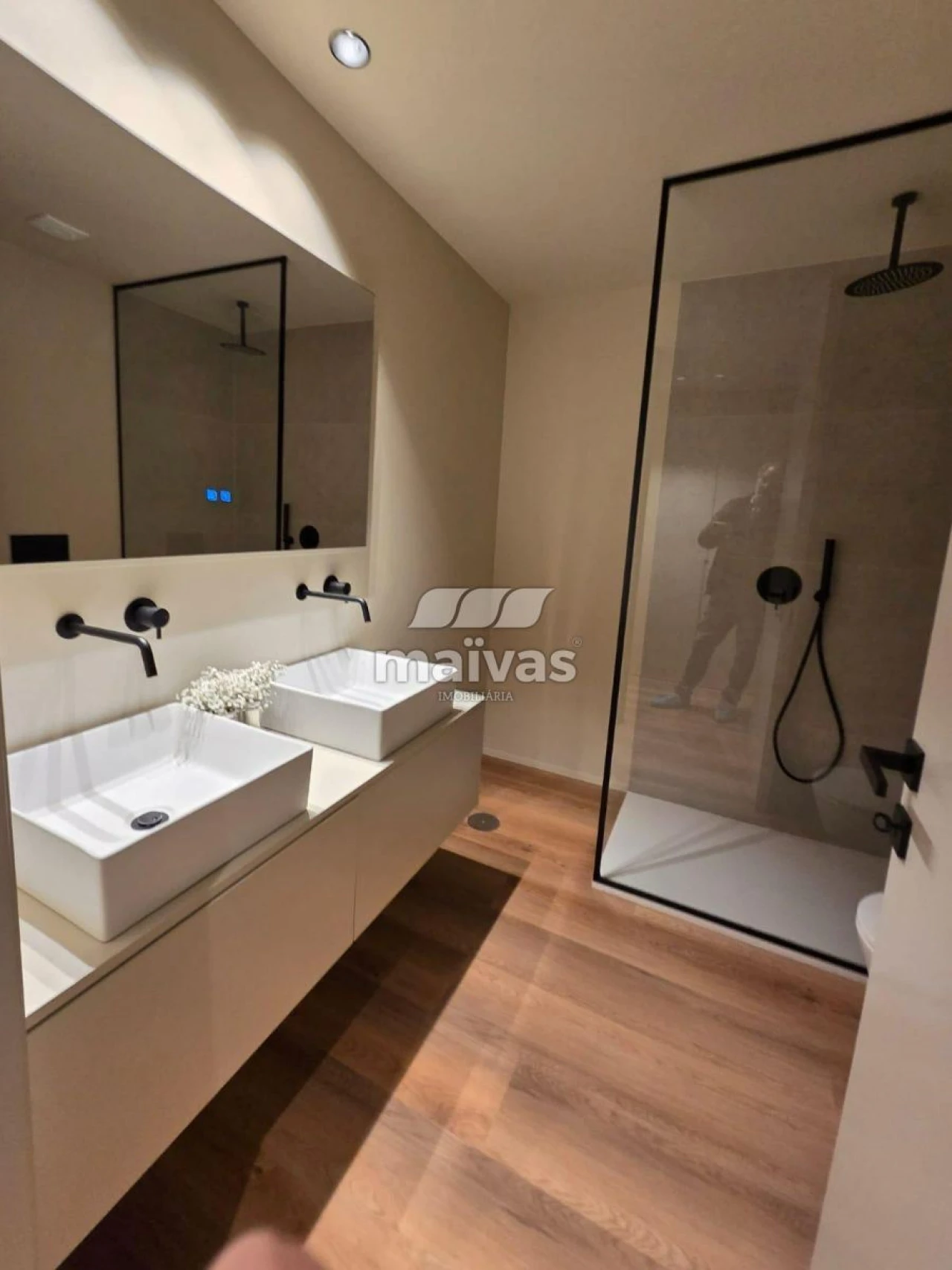Apartamento T2 para Venda em Vila Verde e Barbudo Foto 38