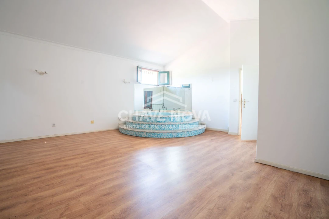 Moradia T4 para Venda em Merelim (São Paio), Panoias e Parada de Tibães Foto 13