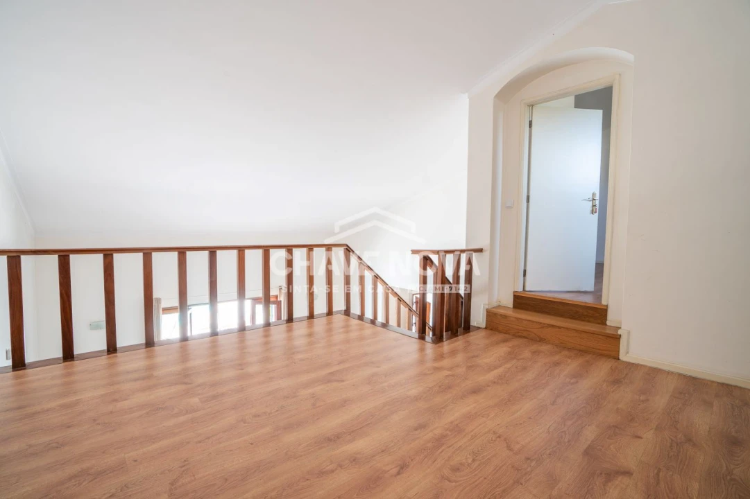 Moradia T4 para Venda em Merelim (São Paio), Panoias e Parada de Tibães Foto 14