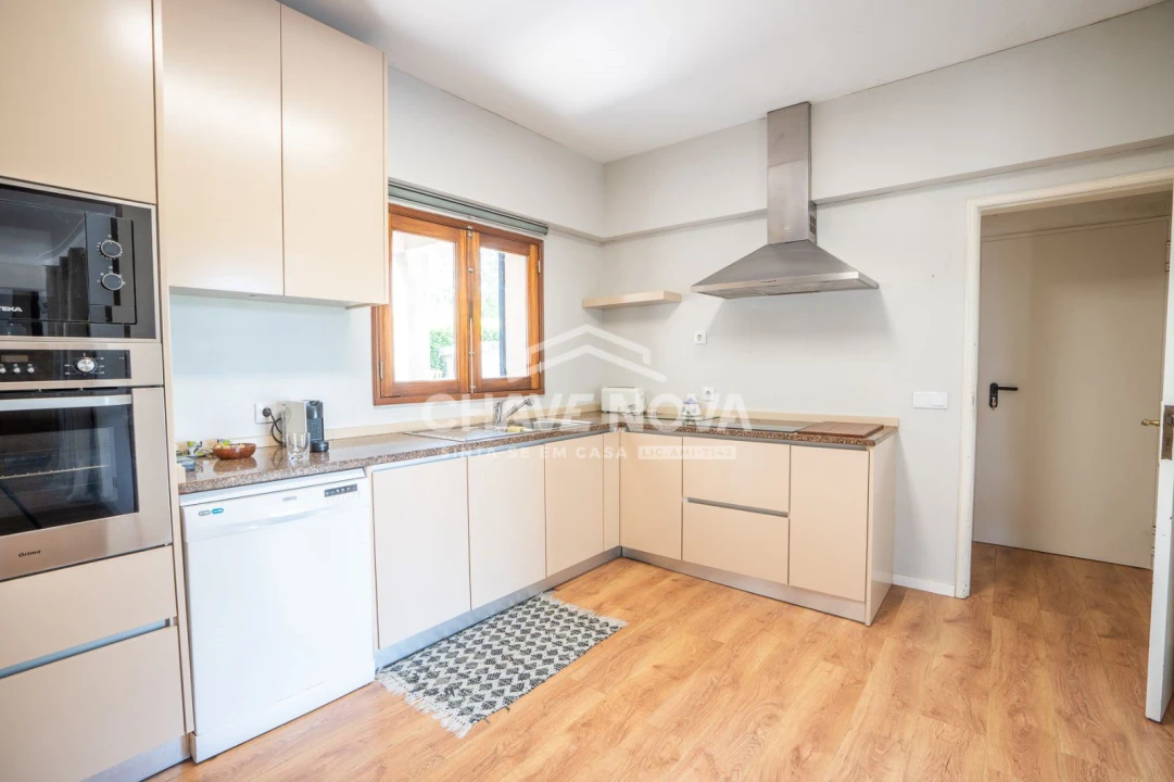 Moradia T4 para Venda em Merelim (São Paio), Panoias e Parada de Tibães Foto 19