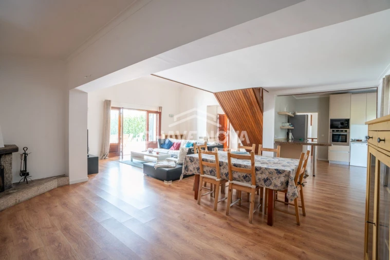 Moradia T4 para Venda em Merelim (São Paio), Panoias e Parada de Tibães Foto 15