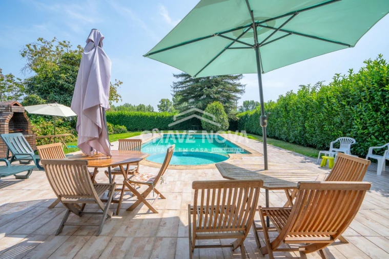 Moradia T4 para Venda em Merelim (São Paio), Panoias e Parada de Tibães Foto 25