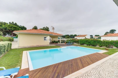 Moradia T4 para Venda em Sesimbra (Castelo)