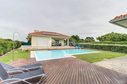 Moradia T4 para Venda em Sesimbra (Castelo)