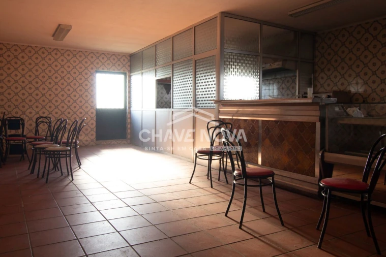 Negócio para Venda em Madalena Foto 15