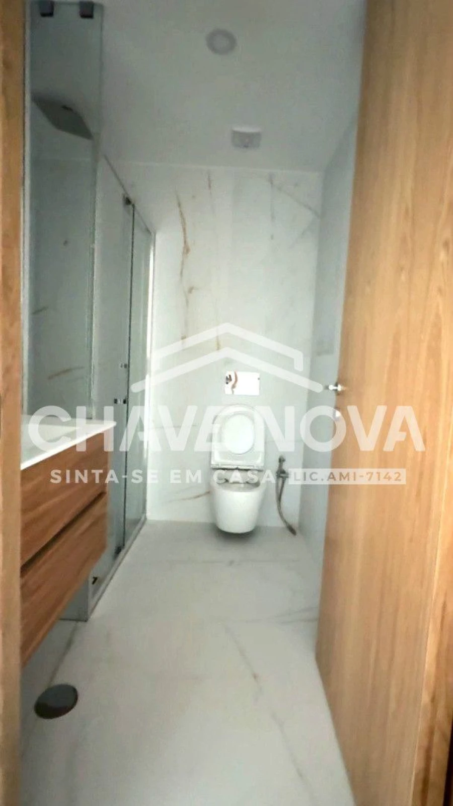 Apartamento T1 para Arrendamento em Ramalde Foto 7