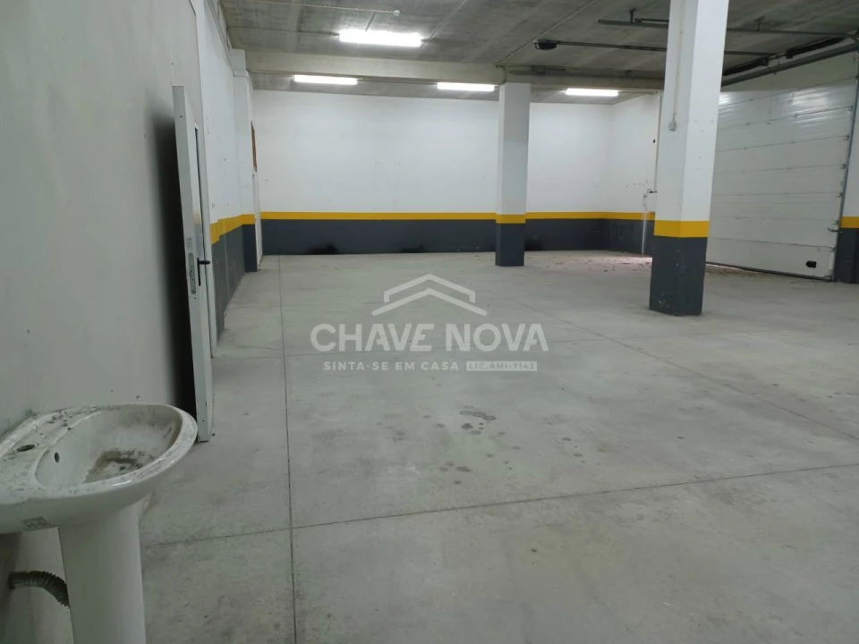 Negócio para Venda em Penafiel Foto 4