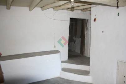 Moradia T2 para Venda em Santa Maria de Marvão