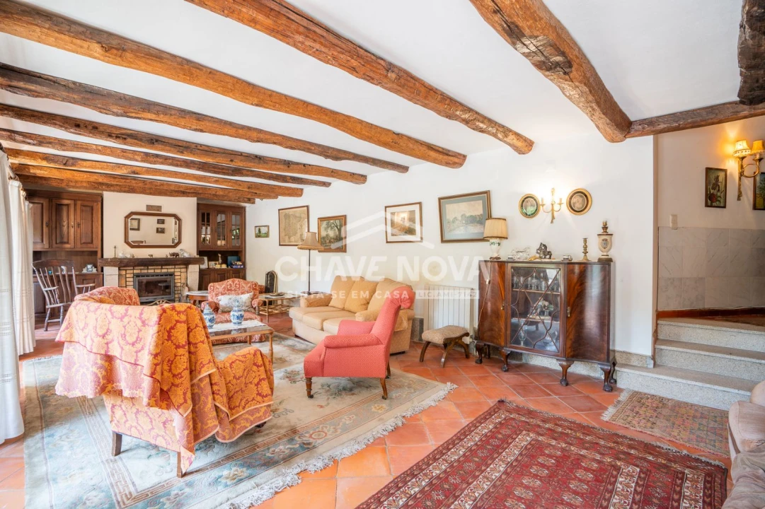 Moradia T4 para Venda em Castêlo da Maia Foto 16