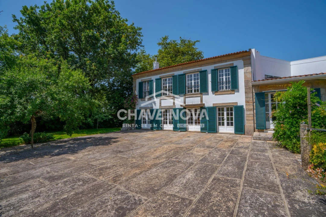 Moradia T4 para Venda em Castêlo da Maia Foto 18