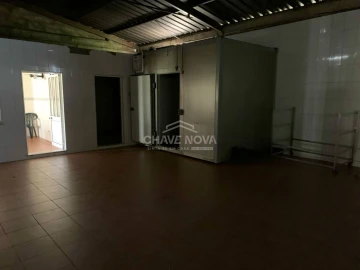 Negócio para Arrendamento em Oiã