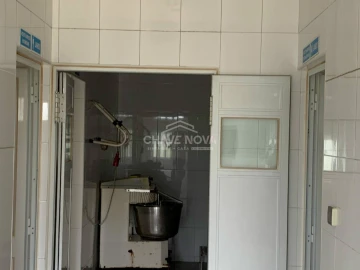 Negócio para Arrendamento em Oiã